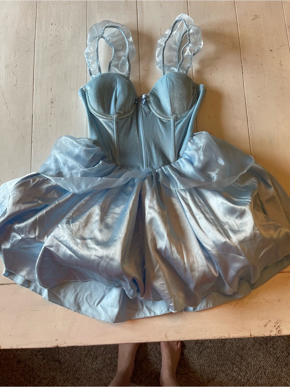 Dolls kill trickz N Treatz COME FIND ME PRINCESS COSTUME blue size XS nwt